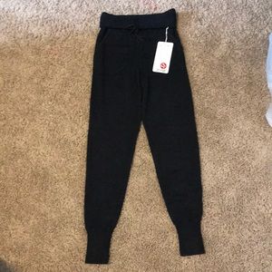 Lululemon joggers
